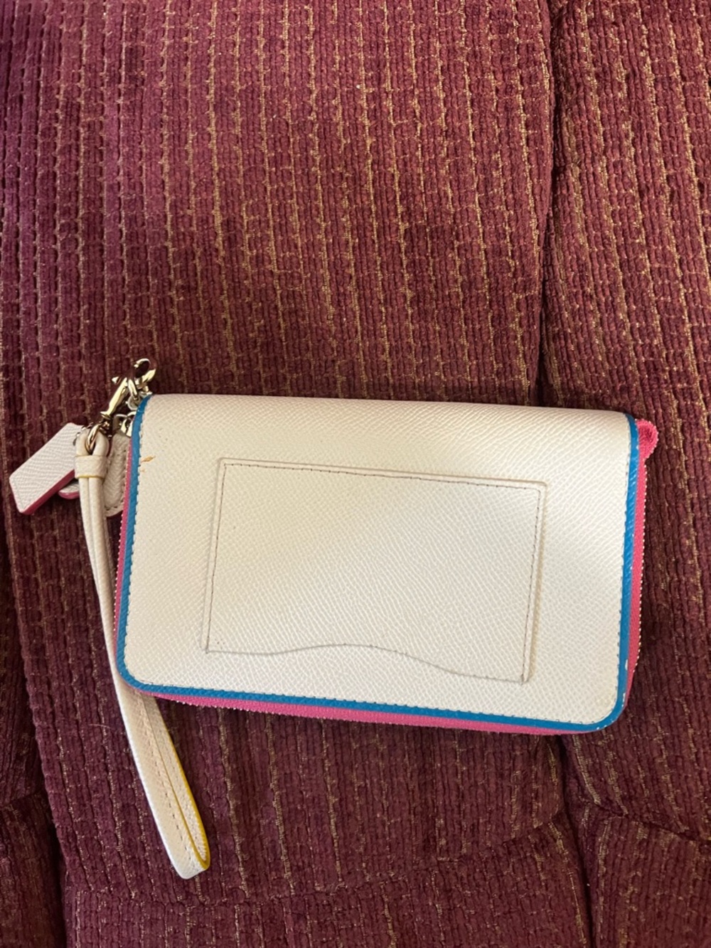 Coach Cream Leather Wristlet Clutch with Pink & Blue Trim - Picture 3 of 7